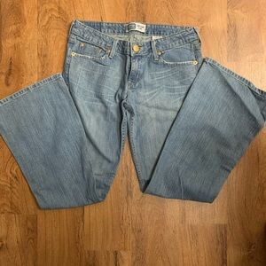 Old Navy flare jeans. Size 9 Juniors